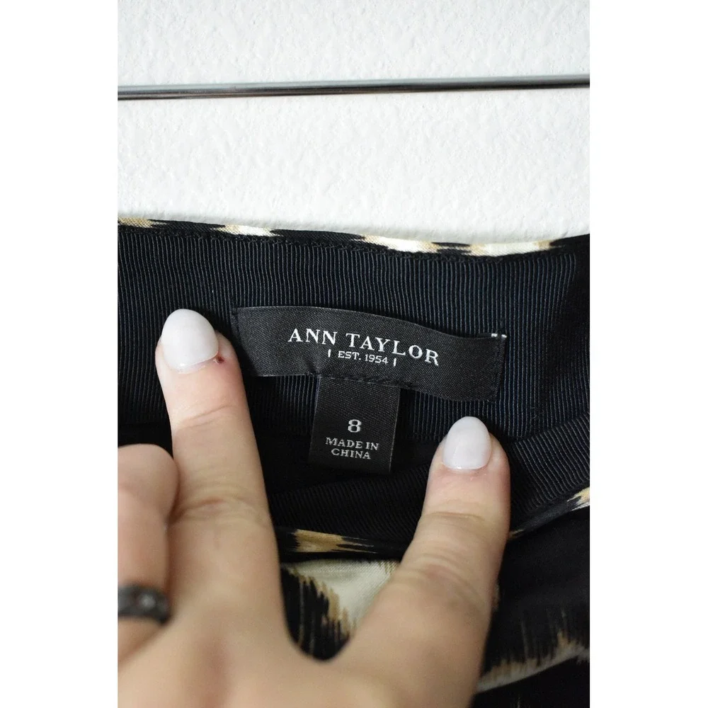 Ann Taylor Pencil Skirt Womens 8 Black Zebra Ikat Modern Professional Mini Skirt - Picture 4 of 7